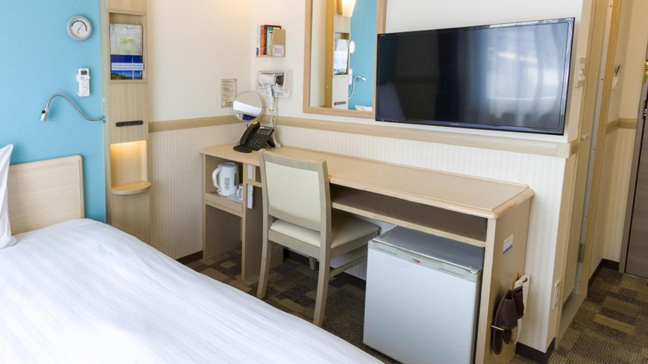 Toyoko Inn Toyota Shi Ekimae מראה חיצוני תמונה